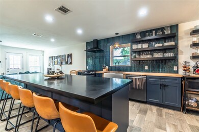 1015 Creekmont Dr, Houston, TX 77091 - photo 6