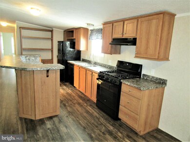 4751 TRLR J Flanders Ln, Harwood, MD 20776 - photo 2