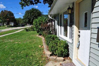 1303 W Liberty Dr, Wheaton, IL 60187 - photo 2