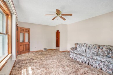 1759 E 36th St, Lorain, OH 44055 - photo 5