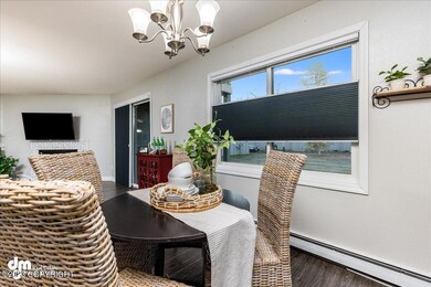 06-Dining Room-DW-1517-Edit