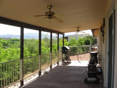 4390 E Valley View Back Patio