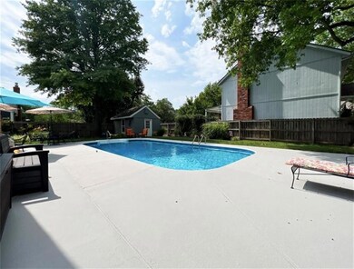 812 E 120 St, Kansas City, MO 64146 - photo 7