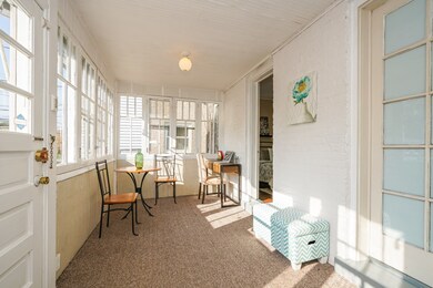 6320 N Rockwell St, Chicago, IL 60659 - photo 4