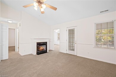 350 Stowe Ave unit 601, Asheboro, NC 27203 - photo 3