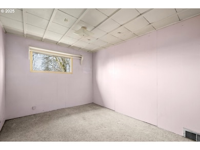 390 Juniper St, Kalama, WA 98625 - photo 7