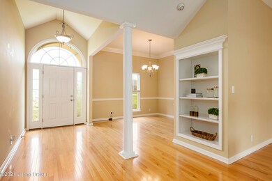 4-foyer and dining
