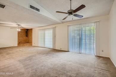 6-276152500-10 Living Room