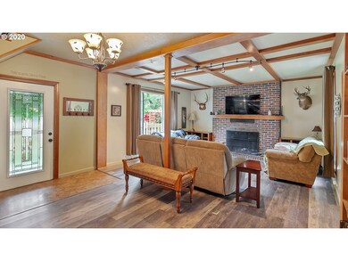 410 N Grant St, Canby, OR 97013 - photo 3