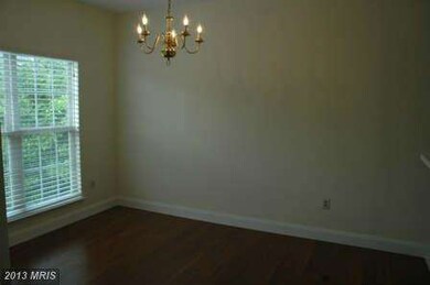 11302 Westbrook Mill Ln unit 102, Fairfax, VA 22030 - photo 6