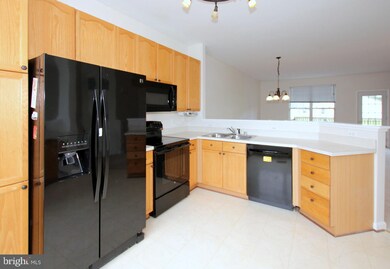 7128 Ladd Cir, Frederick, MD 21703 - photo 5