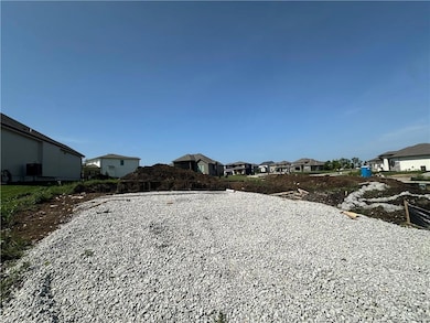 15487 W 172nd Ct, Olathe, KS 66062 - photo 3