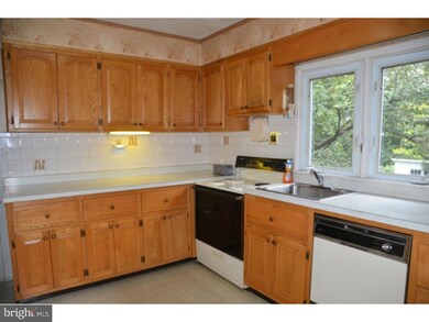 1994 W Point Pike, Lansdale, PA 19446 - photo 4