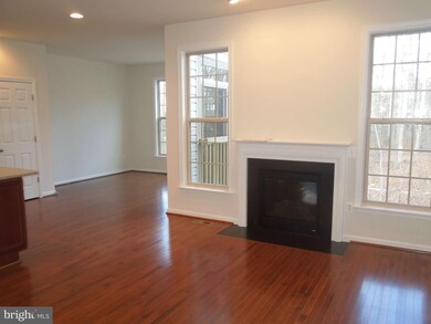 42724 Ogilvie Square, Ashburn, VA 20148 - photo 6