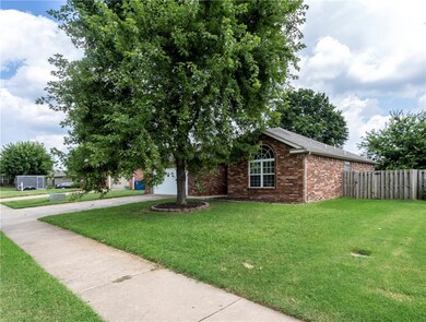 4002 SW Hansom Loop, Bentonville, AR 72712 - photo 2