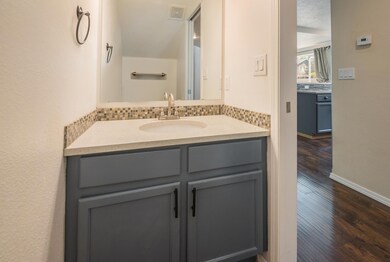 Powder room