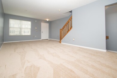 6469 Nottinghill Trail Dr unit 66469, Canal Winchester, OH 43110 - photo 2