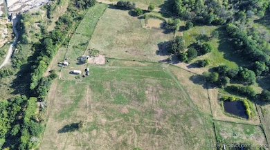 20449 E Cass Rd, Stigler, OK 74462 - photo 3