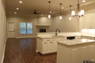 3405 3405 Cottage Ct, Tyler, TX 75701 - photo 3