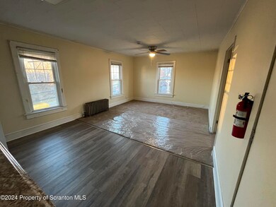 401 Prospect Ave unit 3, Scranton, PA 18505 - photo 4