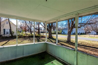 203 S Ozark St, Prairie Grove, AR 72753 - photo 4