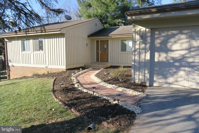 14916 Talking Rock Ct, North Potomac, MD 20878 - photo 3