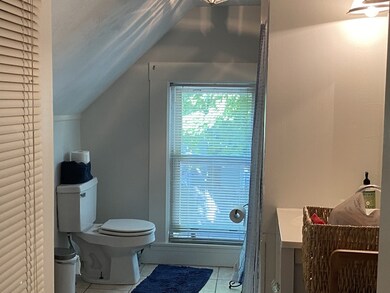 24 Grape St unit 24B, Woburn, MA 01801 - photo 6