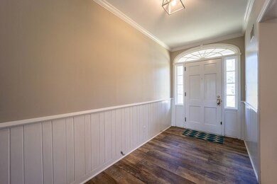 2114 Robinhood Rd, Albany, GA 31707 - photo 3