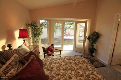 8207WYukonBedroom
