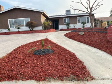 2109 University Ave, Bakersfield, CA 93305 - photo 4