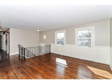 3414 Chestnut Dr, Hazel Crest, IL 60429 - photo 2