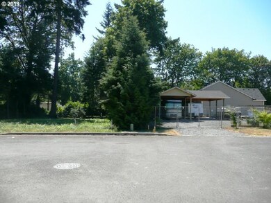 5243 SE Sampson Ct, Portland, OR 97267 - photo 6