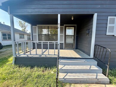 606 W Elm St, Denison, TX 75020 - photo 3