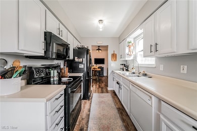 26040 Hickory Ln, Olmsted Falls, OH 44138 - photo 7