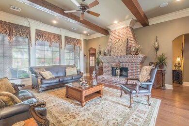 201SaddlebackInterior-2