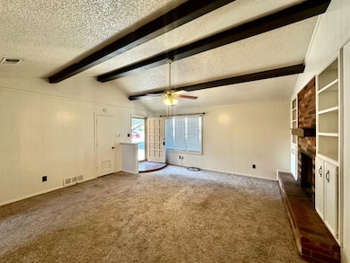 7805 Memphis Ave unit B, Lubbock, TX 79423 - photo 3