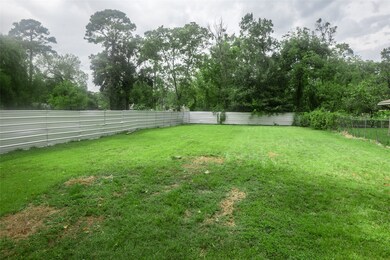 9305 Sherbourne St, Houston, TX 77016 - photo 6