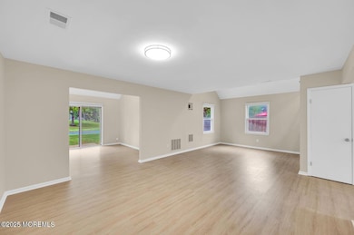 4 Cooper Ct, Freehold, NJ 07728 - photo 4