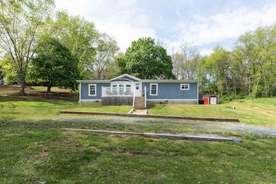 139 Pleasant View Rd, Staunton, VA 24401 - photo 2