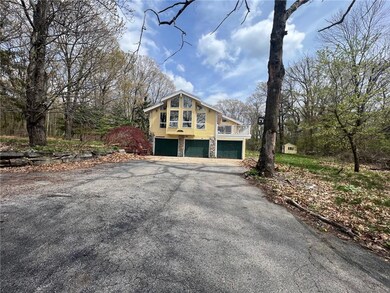 191 W Wrentham Rd, Cumberland, RI 02864 - photo 3