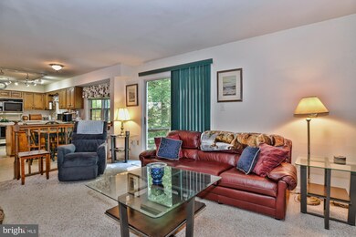 7705 Wagon Trail Ln, Springfield, VA 22153 - photo 6