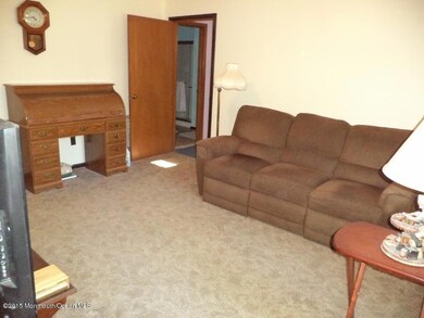 Family Room could be Formal DiningRoom