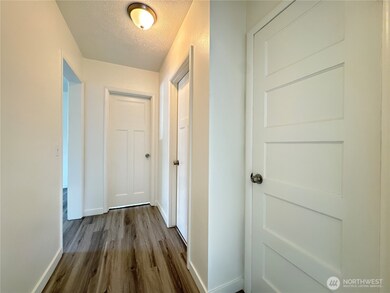 566 18th Ave, Longview, WA 98632 - photo 7