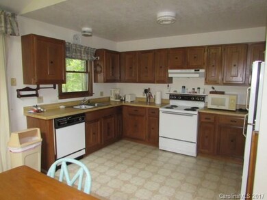 257 River Ridge Dr, Burnsville, NC 28714 - photo 6