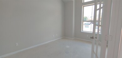 1739 Yaupon Trail Ct, Alvin, TX 77511 - photo 3