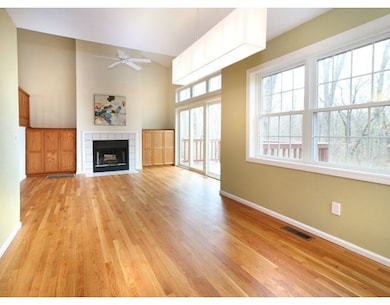 9 Arbor Ct unit 9, Burlington, MA 01803 - photo 4