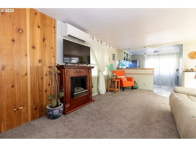 1600 Rhododendron Dr unit 155, Florence, OR 97439 - photo 5