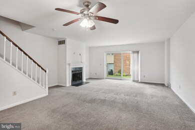 1382 Putnam Blvd unit 3, Wallingford, PA 19086 - photo 4