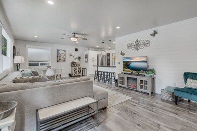 30 E Arizona St, Kalispell, MT 59901 - photo 4