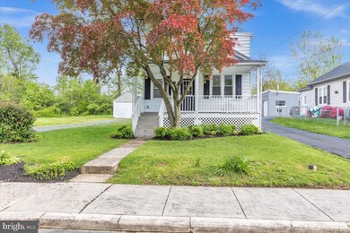 1019 Riverside Dr, Pottstown, PA 19465 - photo 2